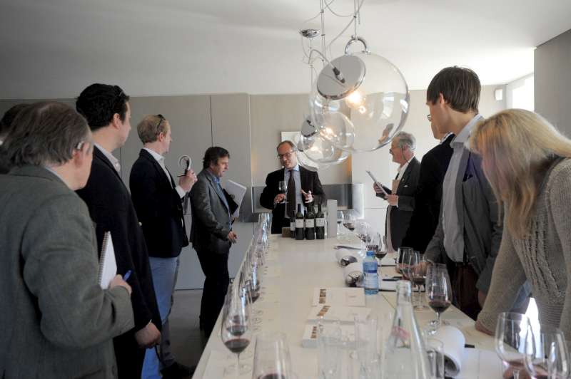 Frederic Engerer talks the team through his impressive line up - Pauillac, Les Forts de Latour and the Grand Vin.