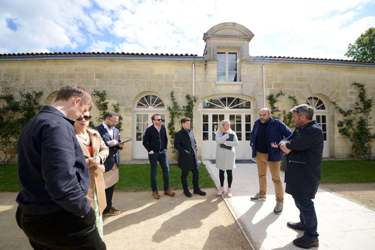 The Farr team discuss the vintage with Matthieu Jullien (Commerical Director at Château Cheval Blanc)